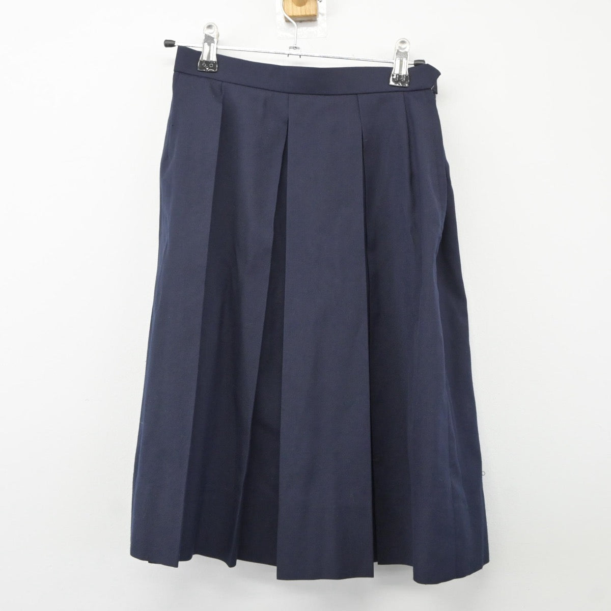 【中古】神奈川県 久里浜中学校 女子制服 2点（ベスト・スカート）sf025403