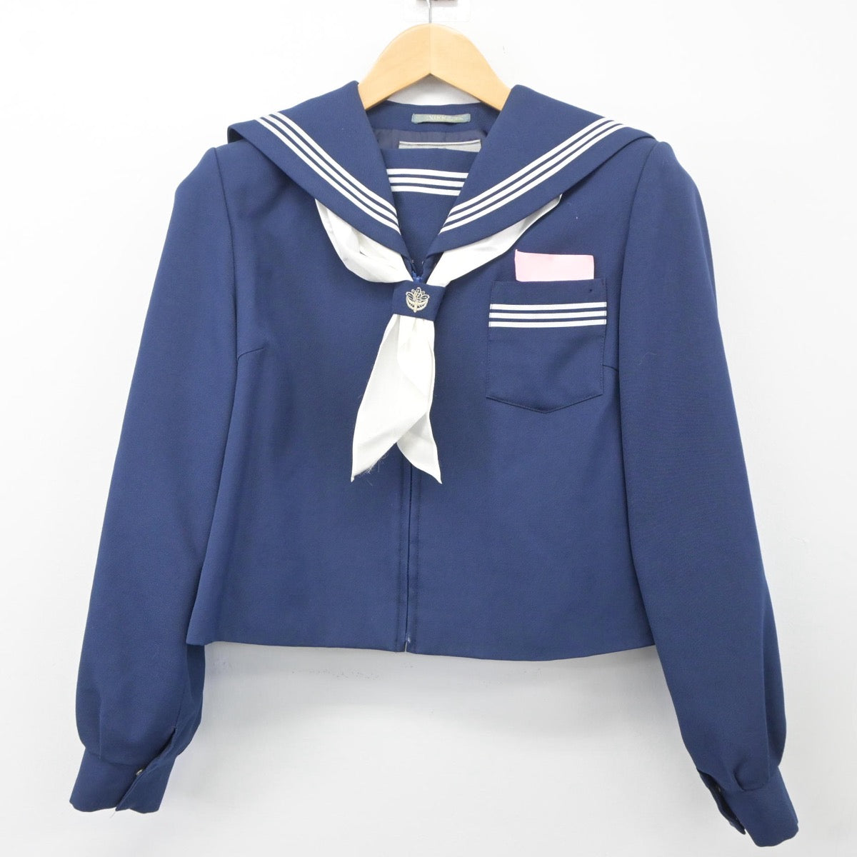 【中古】福岡県 沼中学校 女子制服 3点（セーラー服・ジャンパースカート）sf025408