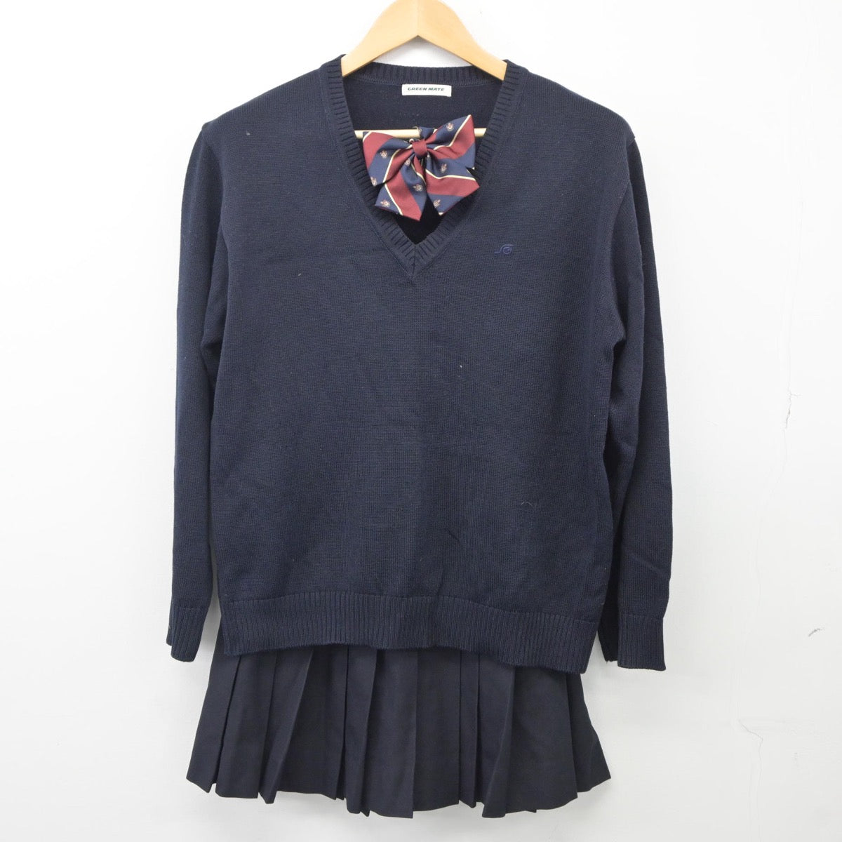 【中古】東京都 成立学園高等学校 女子制服 4点（ニット・スカート）sf025414