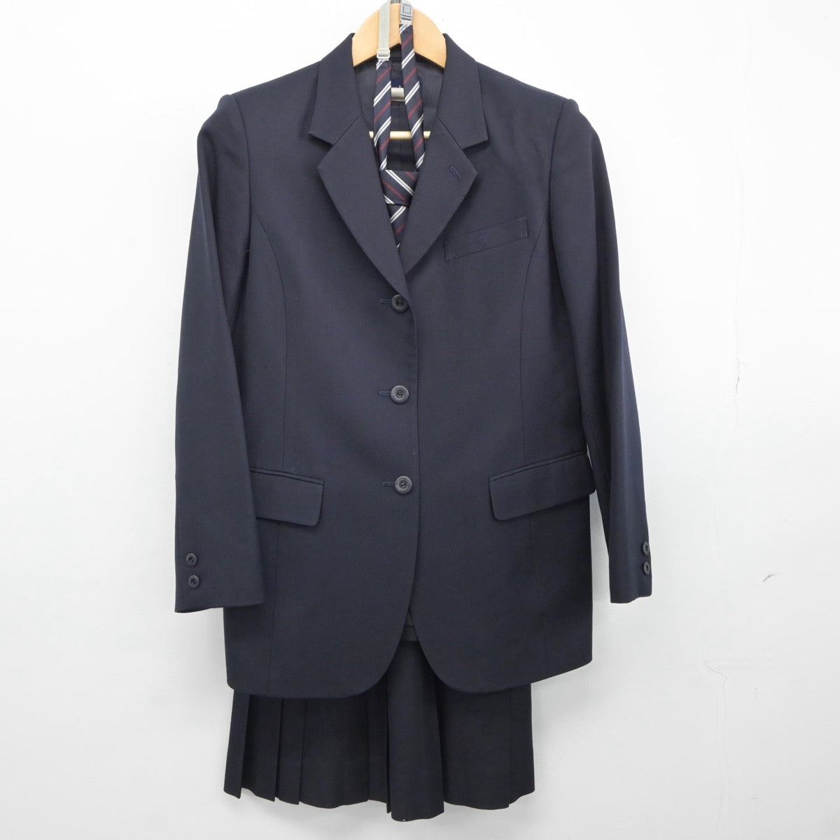 【中古】東京都 吉祥女子中学高等学校 女子制服 3点（ブレザー・スカート）sf025440