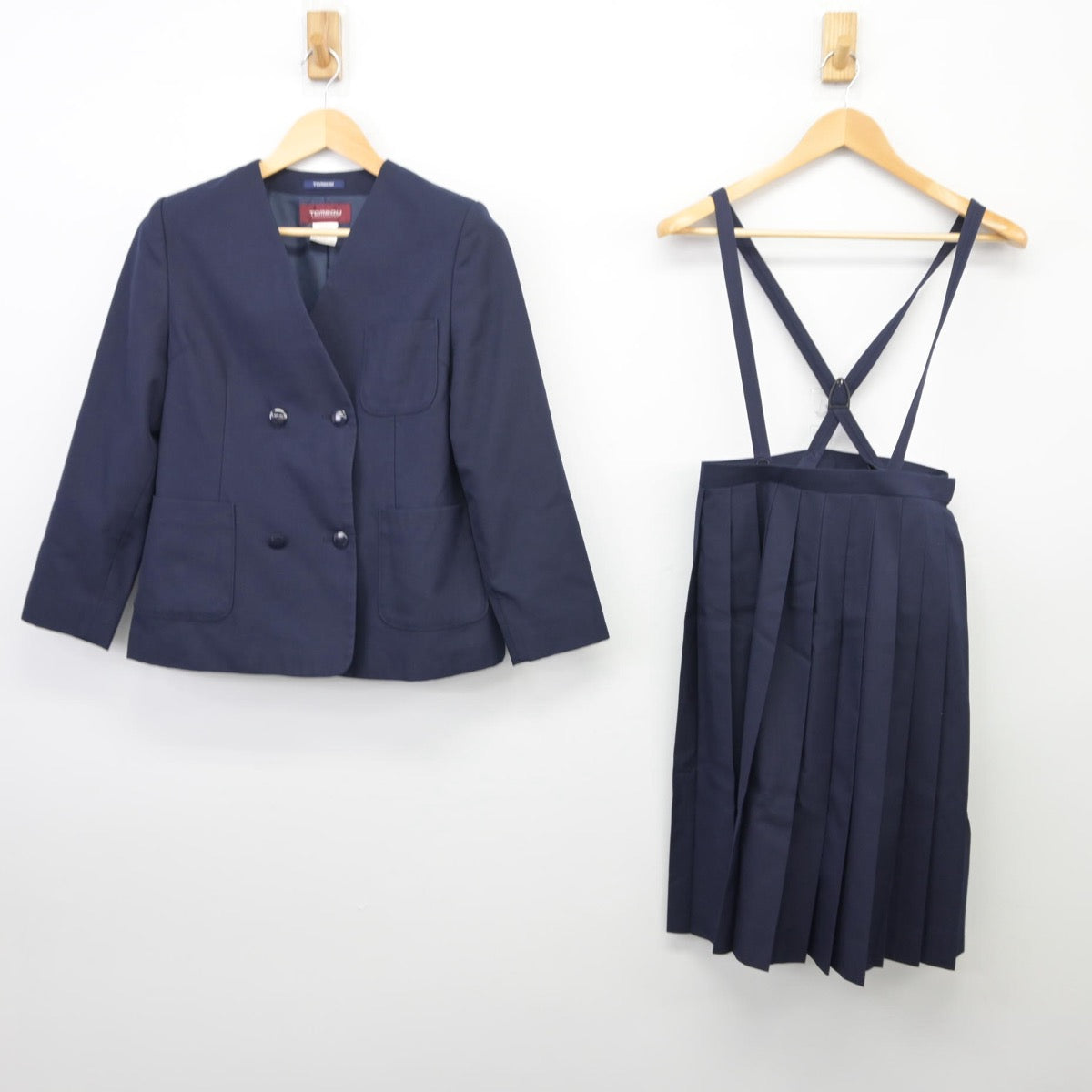 【中古】青森県 佃中学校 女子制服 2点（ブレザー・スカート）sf025489