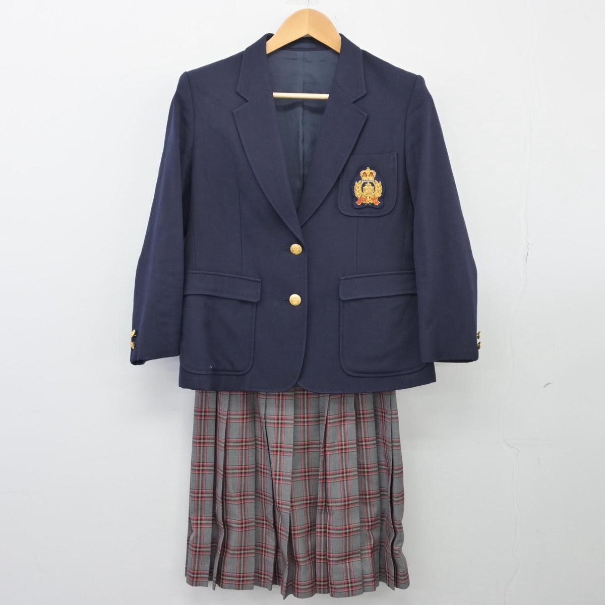 【中古】千葉県 流通経済大学附属柏高等学校 女子制服 3点（ブレザー・スカート）sf025519