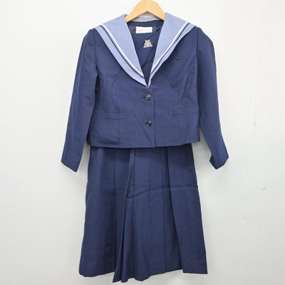 【中古】千葉県 貝塚中学校 女子制服 2点（セーラー服・スカート）sf025564