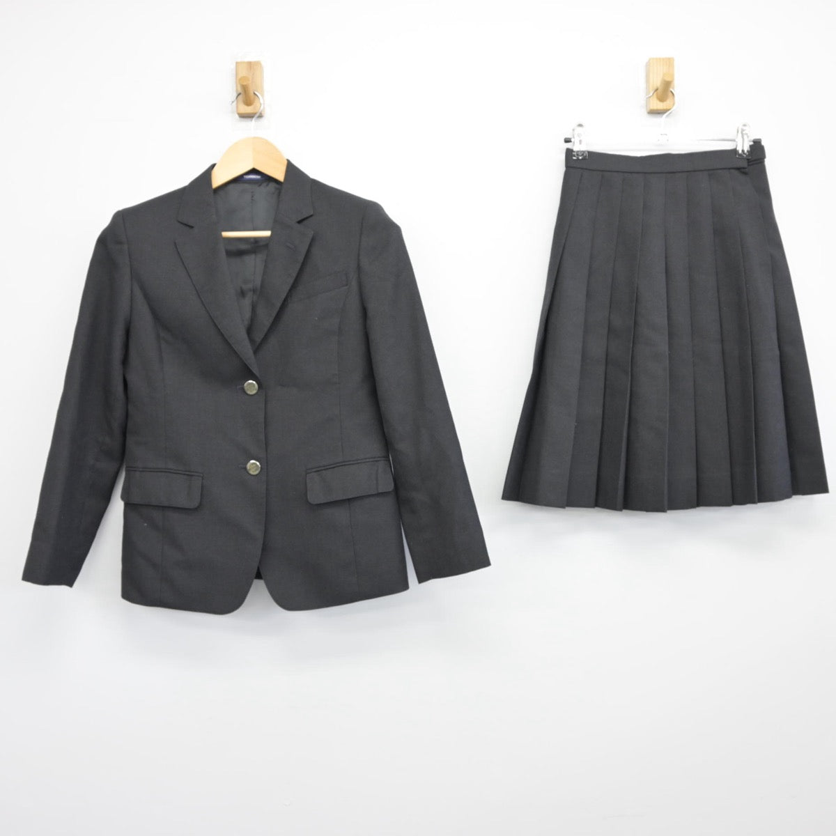 【中古】大阪府 三島高等学校 女子制服 2点（ブレザー・スカート）sf025566