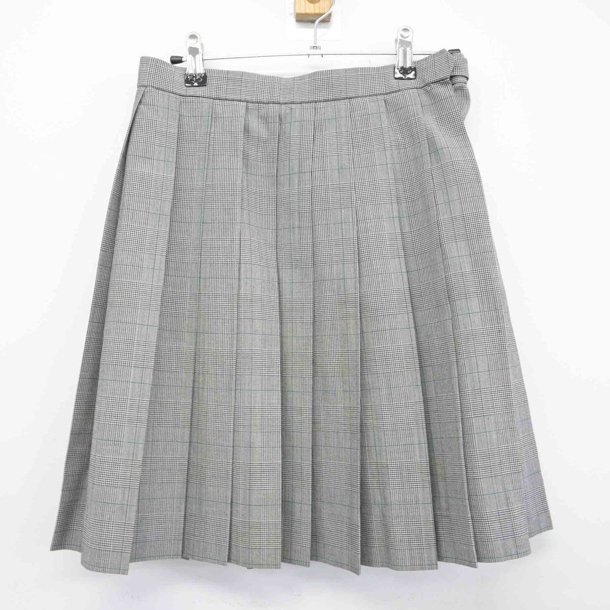 【中古】東京都 東洋高等学校 女子制服 3点（ニットベスト・スカート）sf025607