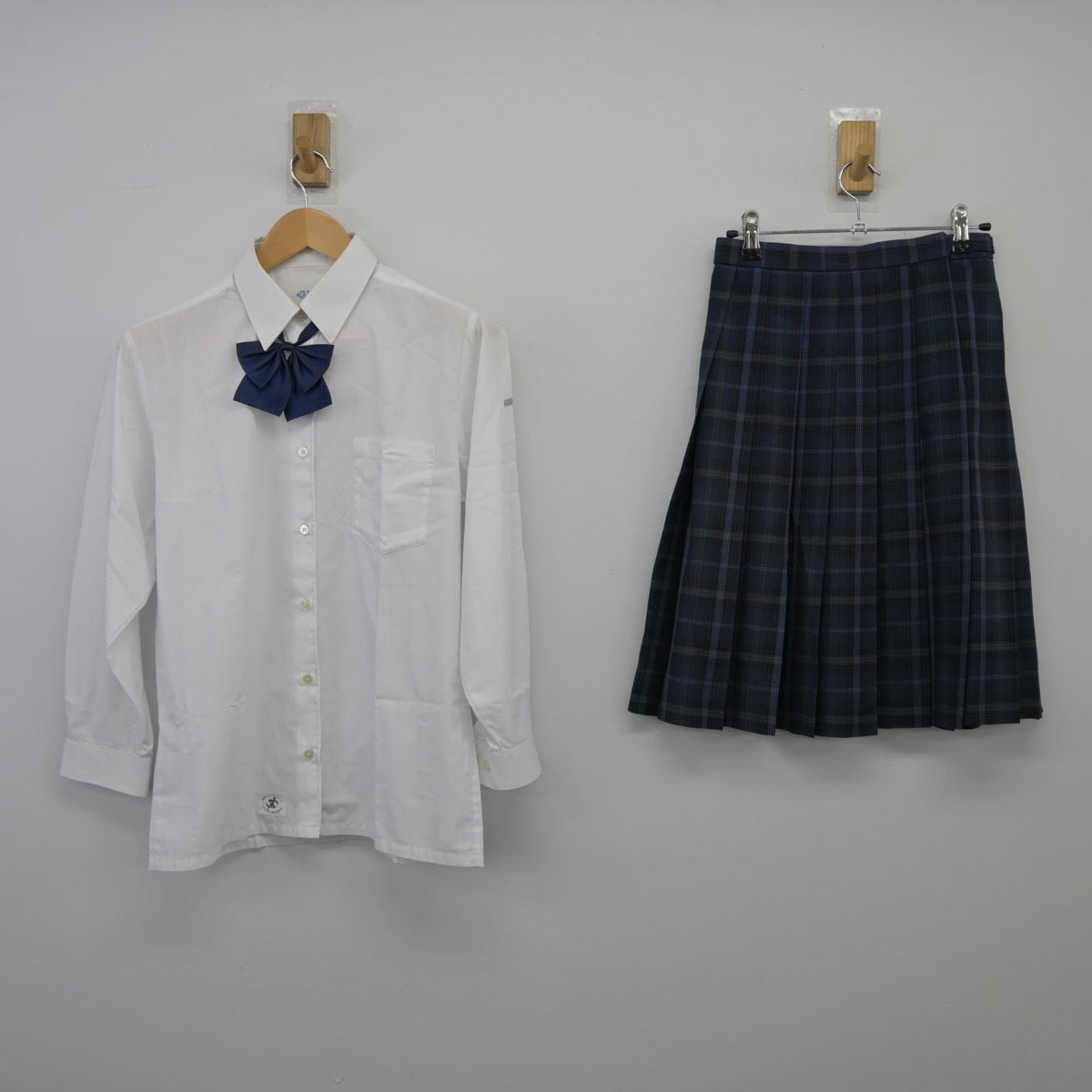 【中古】北海道 北海高等学校 女子制服 4点（ブレザー・シャツ・スカート）sf025638