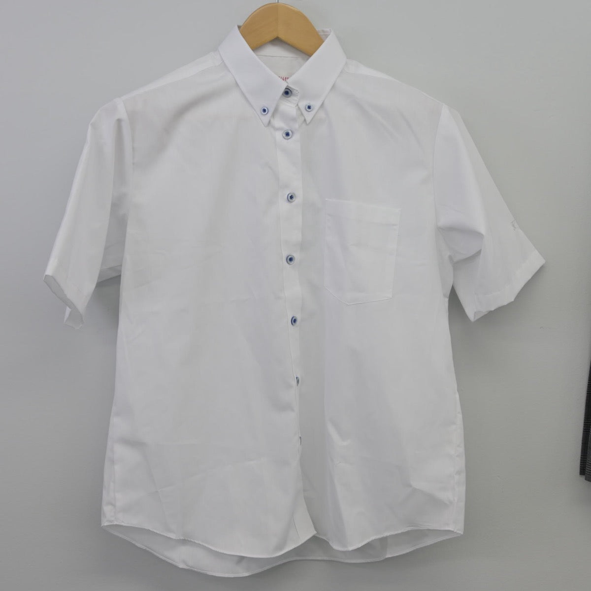 【中古】大阪府 近畿大学附属高等学校 女子制服 2点（シャツ・スカート）sf025646