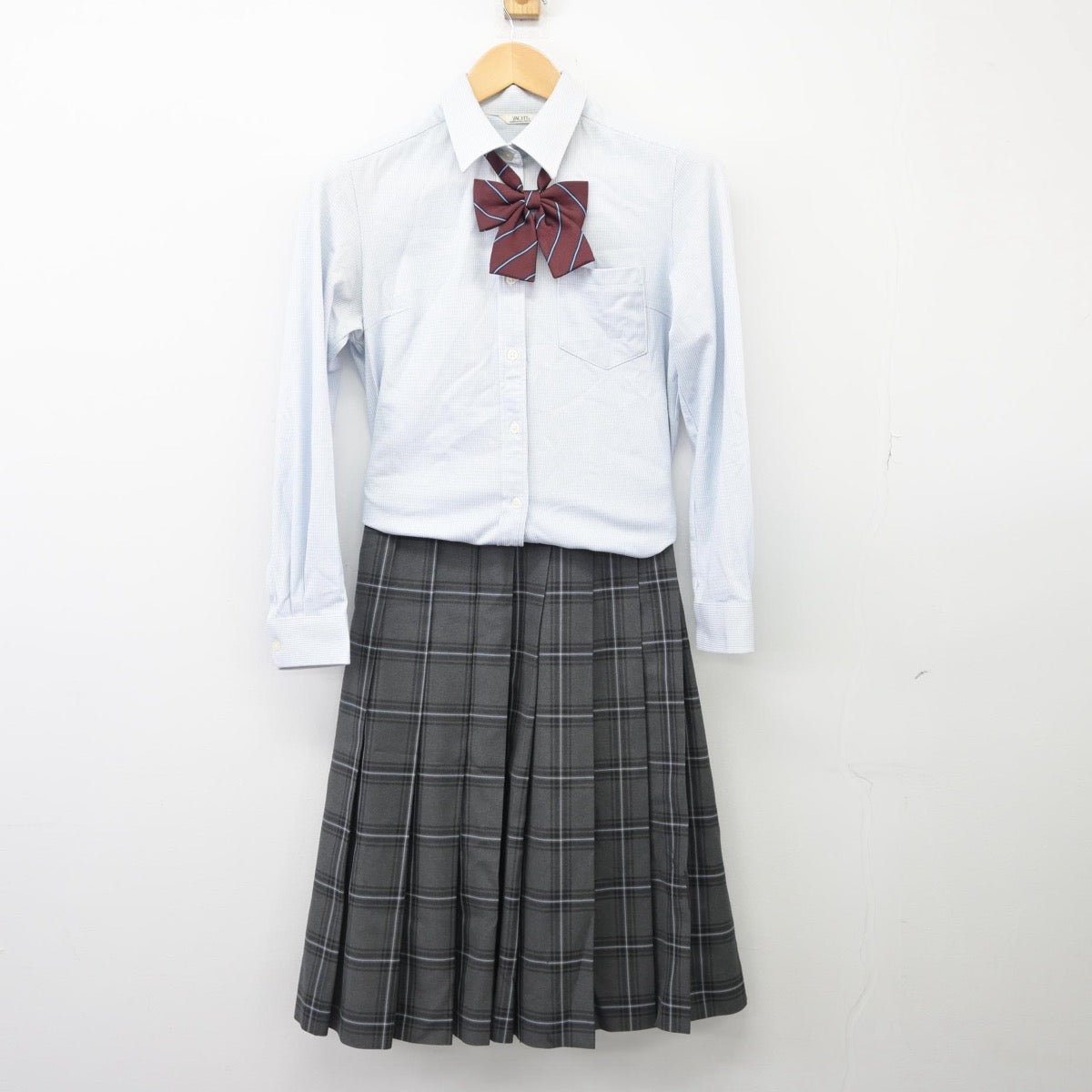 【中古】大阪府 西寝屋川高等学校 女子制服 4点（ブレザー・シャツ・スカート）sf025732