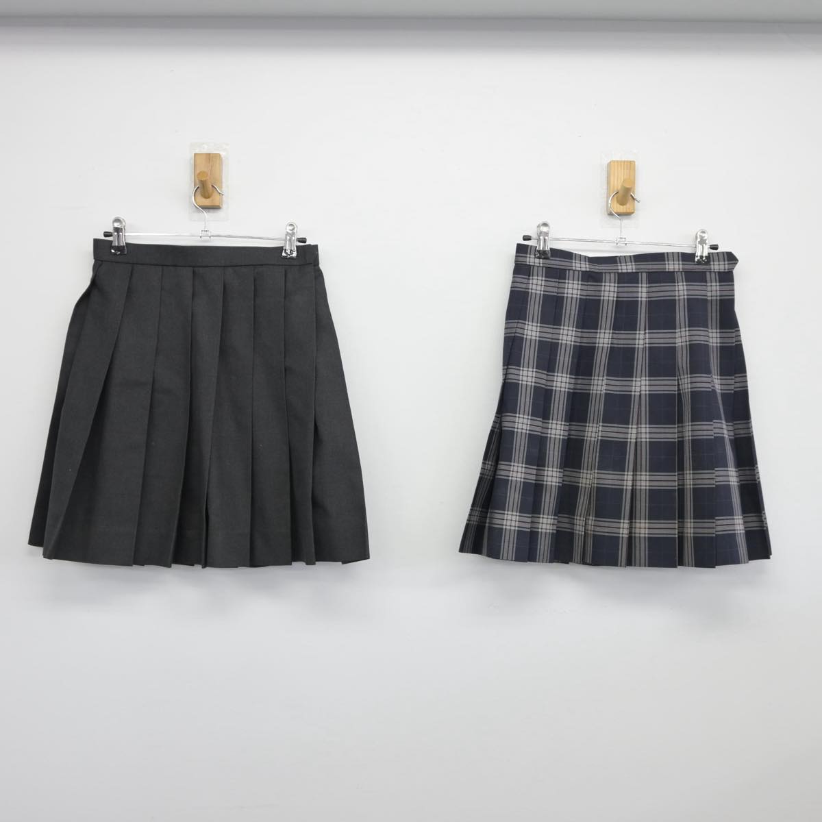 【中古】神奈川県 麻生総合高等学校 女子制服 4点（スカート）sf025747