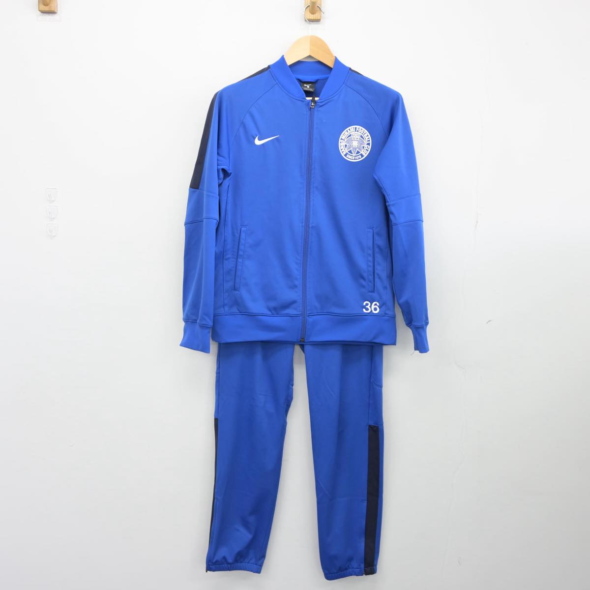 【中古】埼玉県 飯能南高等学校/サッカー部ユニフォーム 男子制服 3点（部活ユニフォーム 上・部活ユニフォーム 下・ジャージ 下）sf025773