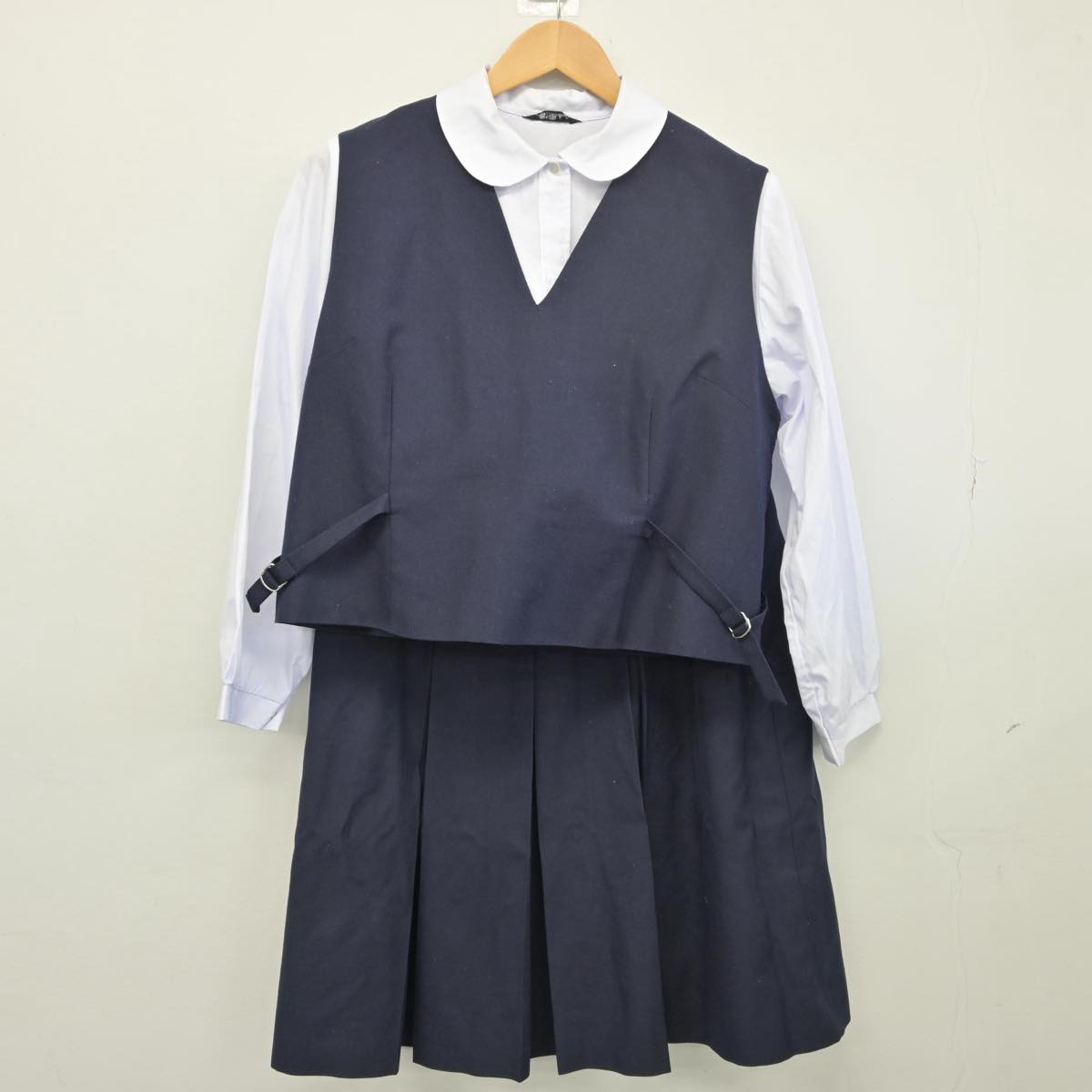 【中古】富山県 桜井高等学校 女子制服 4点（ブレザー・ベスト・シャツ・スカート）sf025890