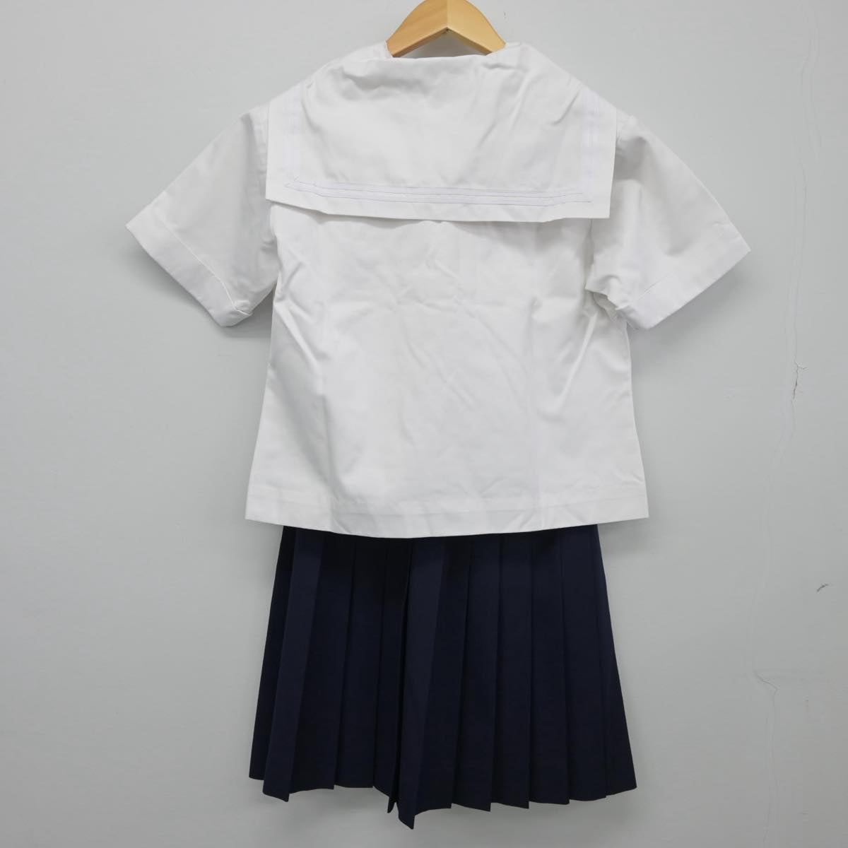 【中古】山口県 山口中央高等学校 女子制服 2点（セーラー服・スカート）sf025913