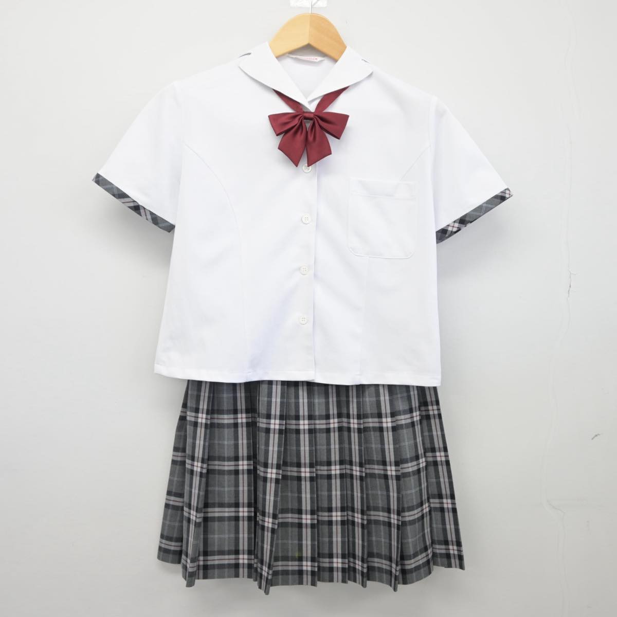 【中古】北海道 札幌日本大学高等学校 女子制服 3点（シャツ・スカート）sf025985