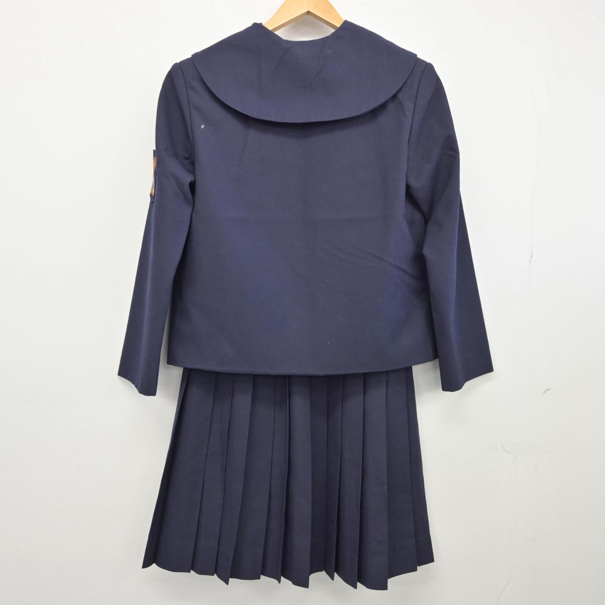 【中古】群馬県 境野中学校 女子制服 3点（セーラー服・スカート）sf025998