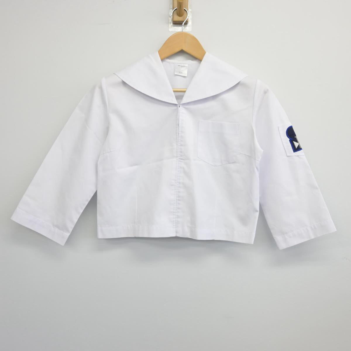 【中古】群馬県 境野中学校 女子制服 2点（セーラー服・スカート）sf026011