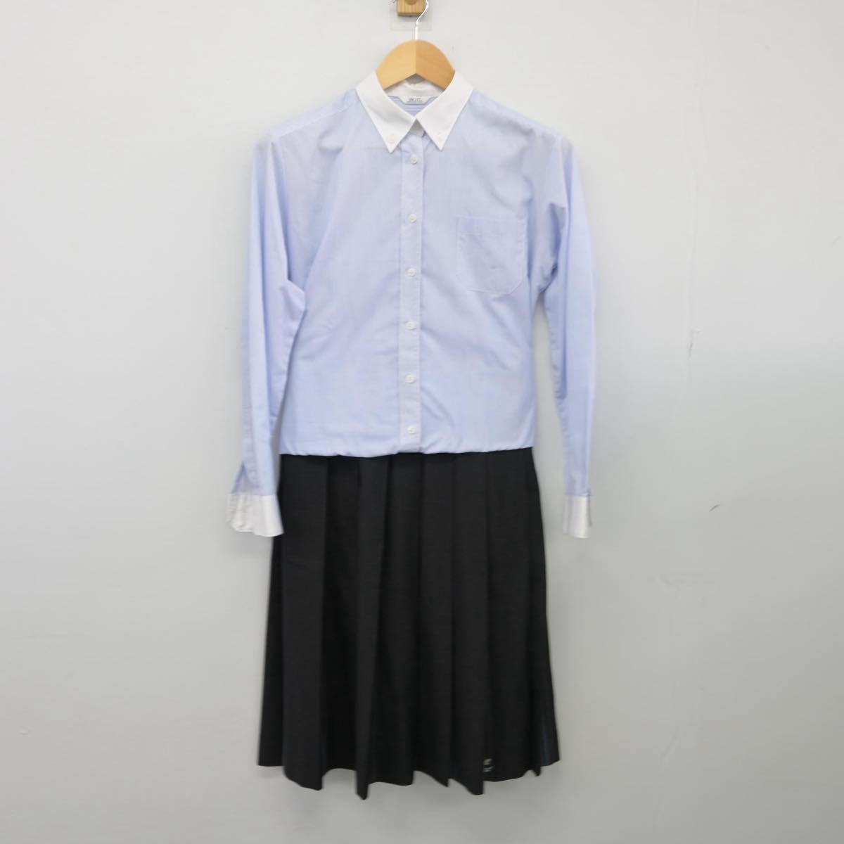 【中古】福岡県 福翔高等学校 女子制服 3点（シャツ・スカート）sf026036