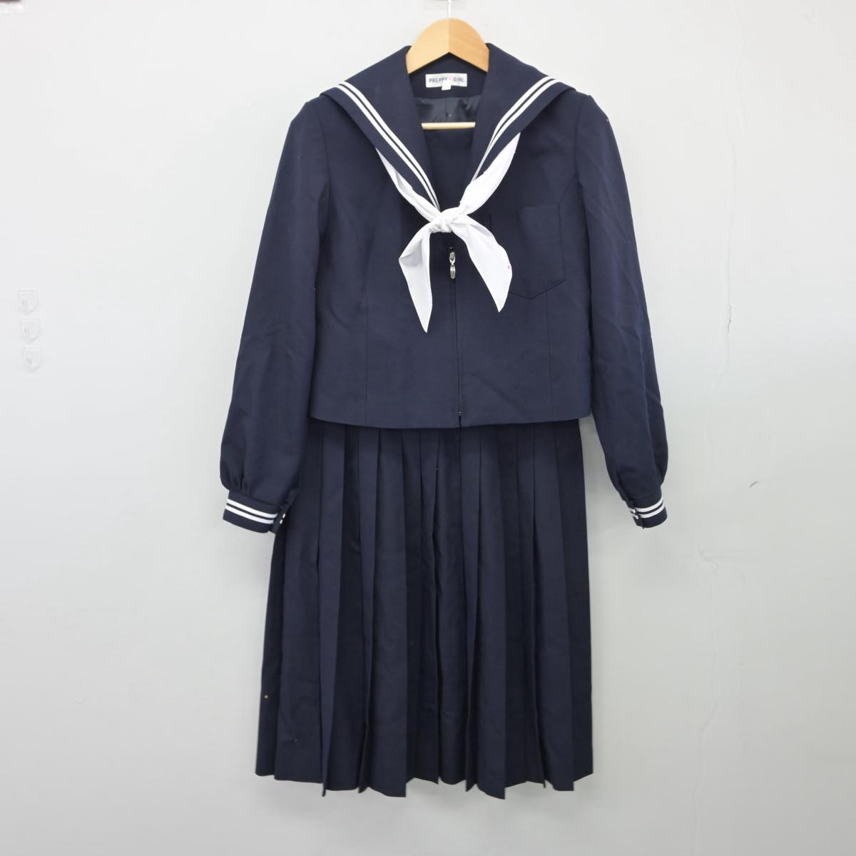 【中古】愛知県 東郷中学校 女子制服 3点（セーラー服・スカート）sf026043