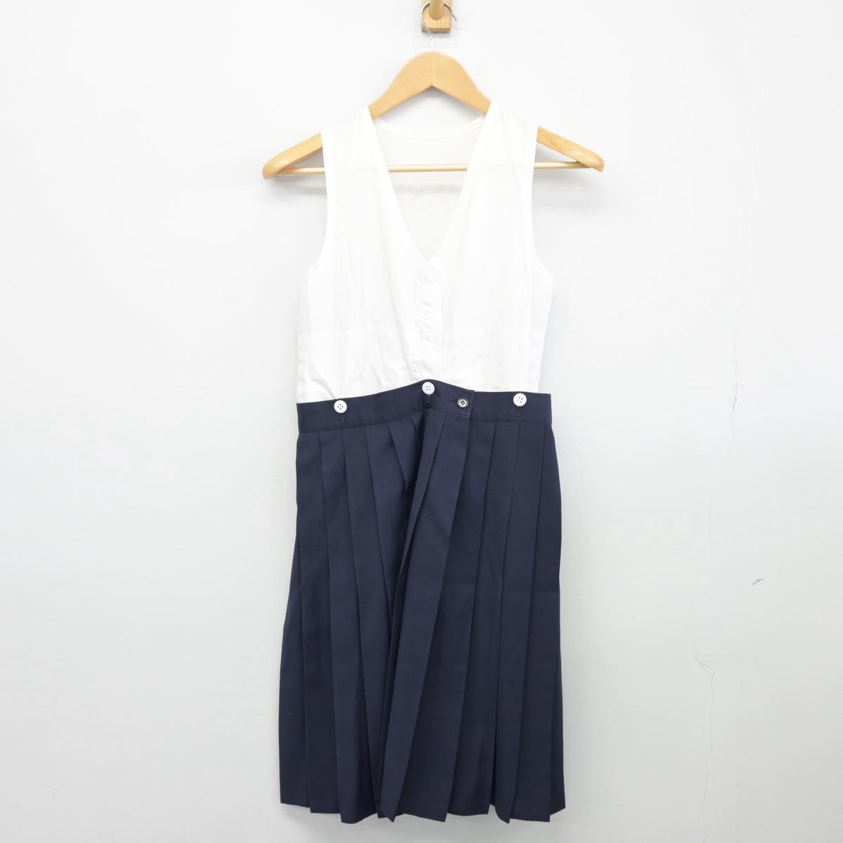 【中古】東京都 白百合学園中学高等学校 女子制服 4点（セーラー服・スカート）sf026087