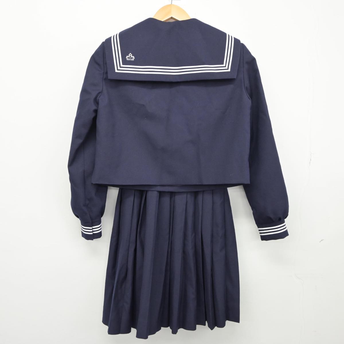 【中古】鳥取県 境高等学校 女子制服 3点（セーラー服・スカート）sf026120