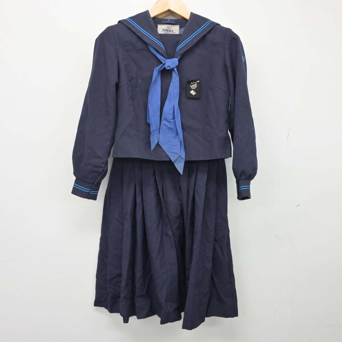 【中古】東京都 伊興中学校 女子制服 5点（セーラー服・ジャンパースカート）sf026154