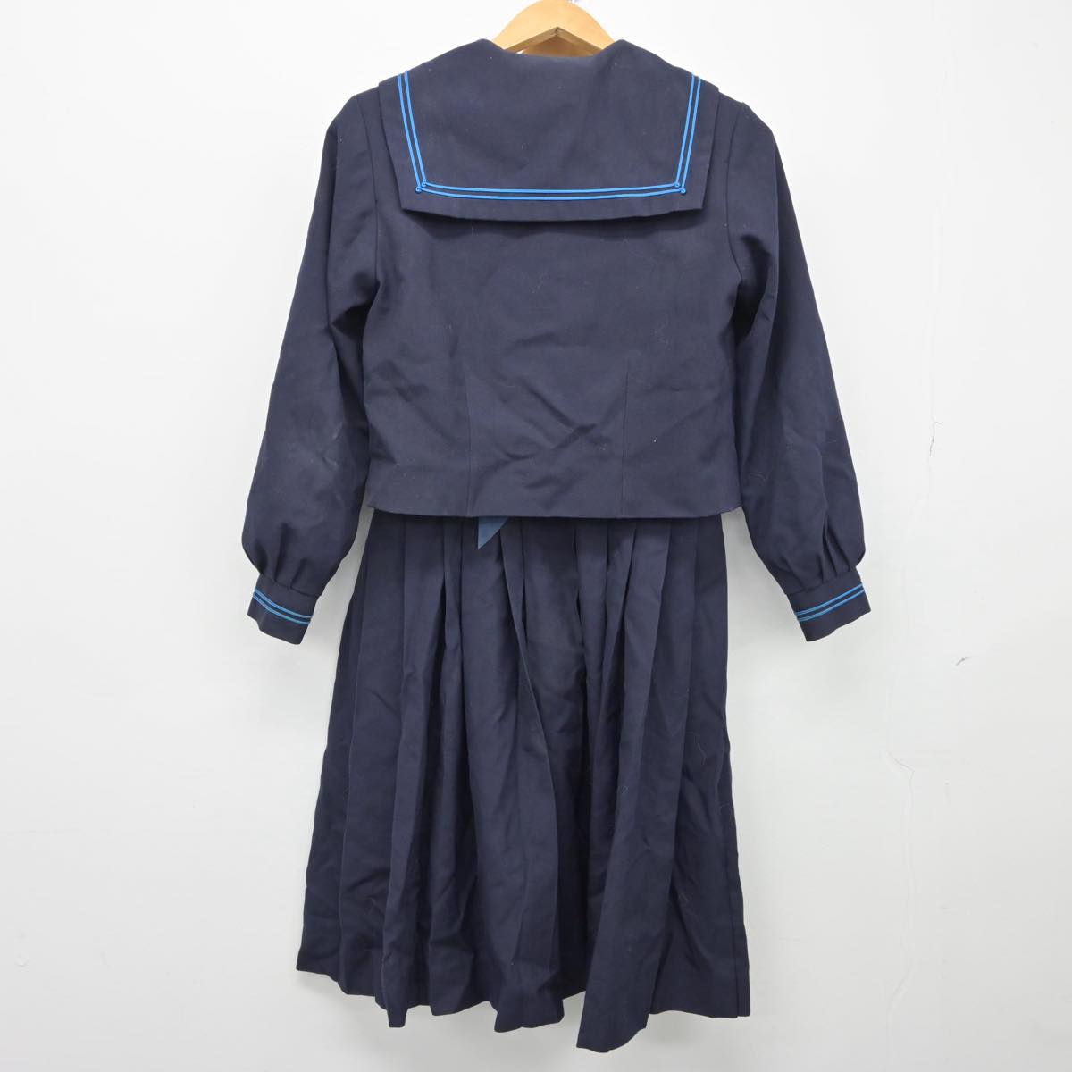 【中古】東京都 伊興中学校 女子制服 5点（セーラー服・ジャンパースカート）sf026154