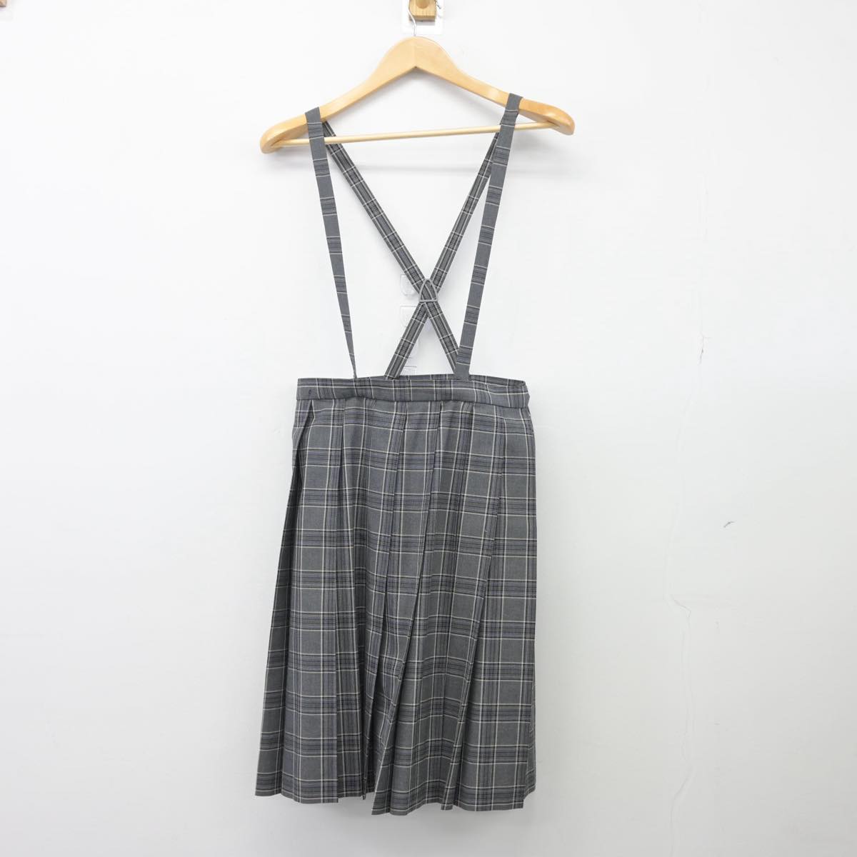 【中古】兵庫県 塩屋中学校 女子制服 2点（ニットベスト・スカート）sf026157