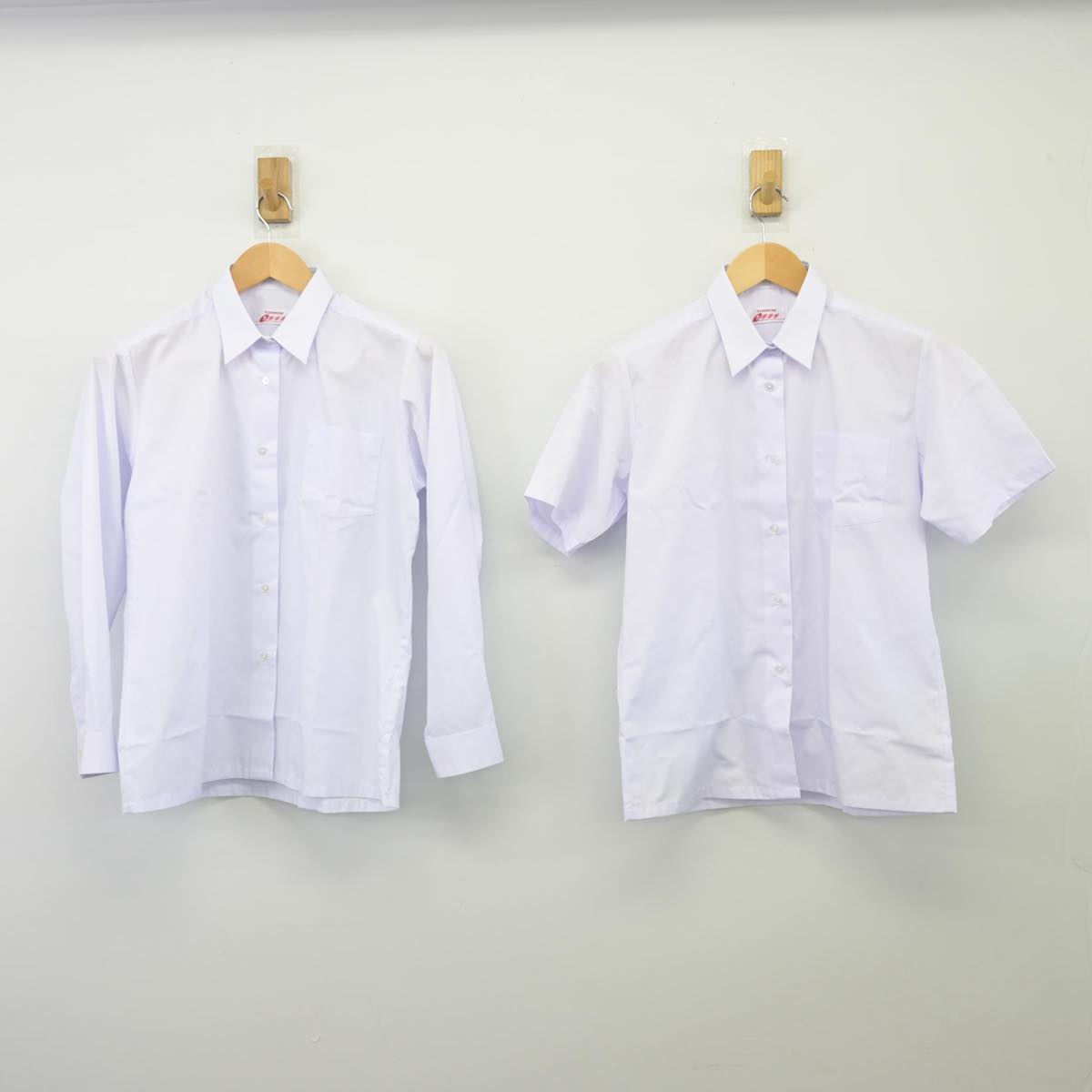 【中古】秋田県 太平中学校 女子制服 3点（シャツ・スカート）sf026179