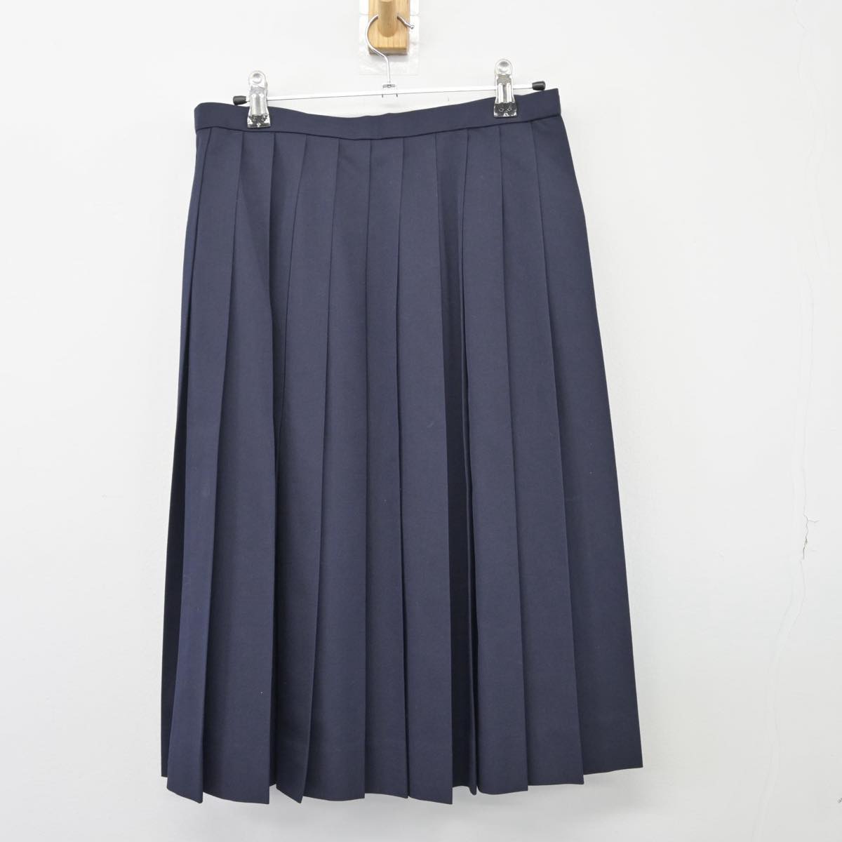 【中古】秋田県 太平中学校 女子制服 3点（シャツ・スカート）sf026179