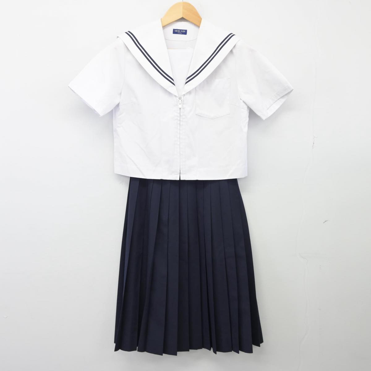 【中古】愛知県 上郷中学校 女子制服 3点（セーラー服・スカート）sf026182