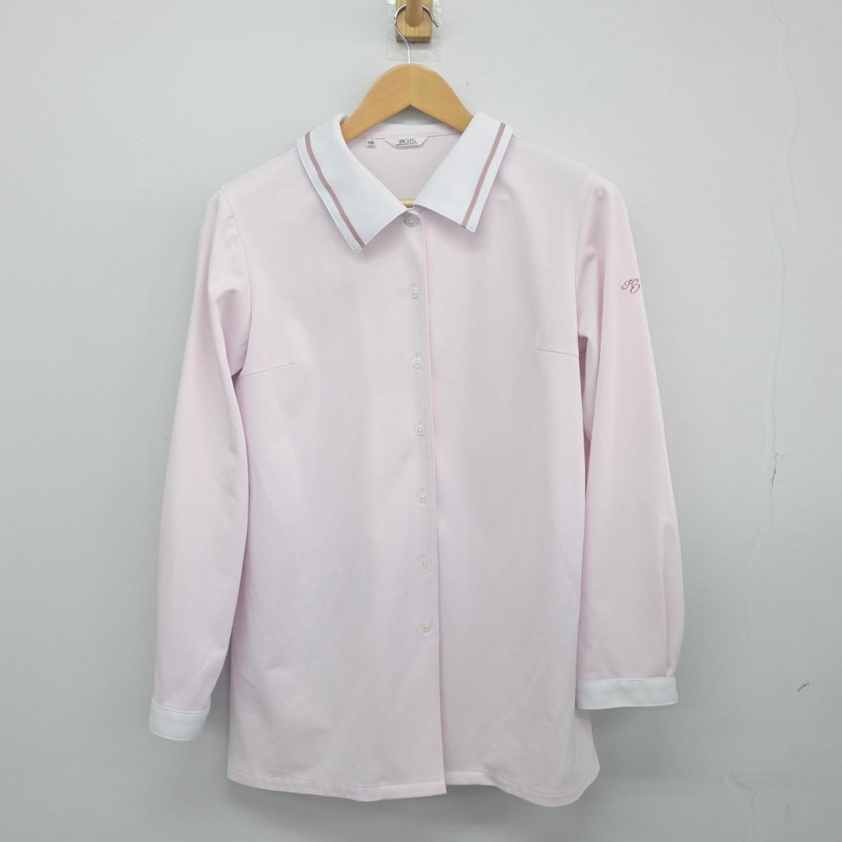 【中古】北海道 函館大妻高等学校 女子制服 2点（ニットベスト・シャツ）sf026209