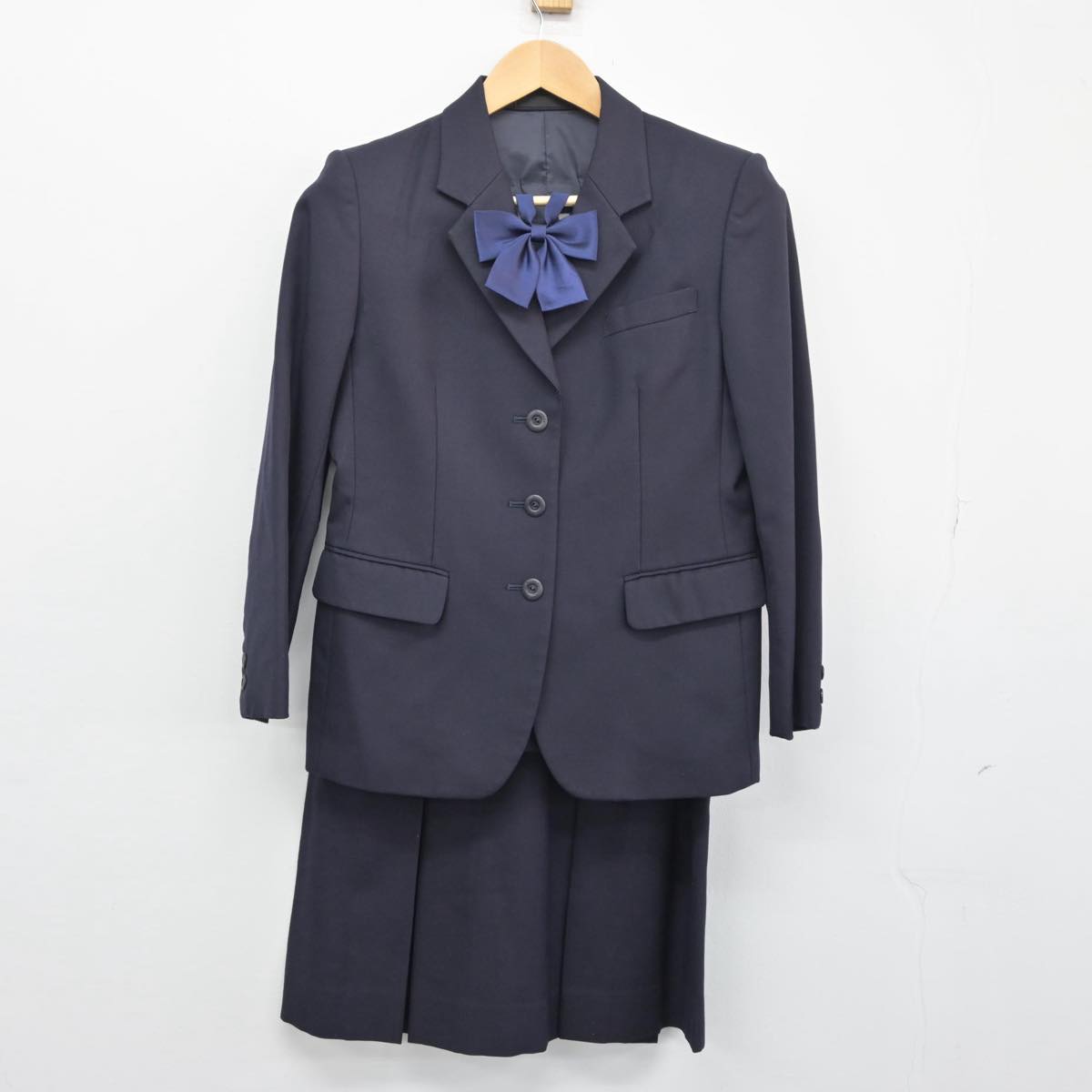 【中古】東京都 普連土学園中学校・高等学校 女子制服 3点（ブレザー・スカート）sf026239