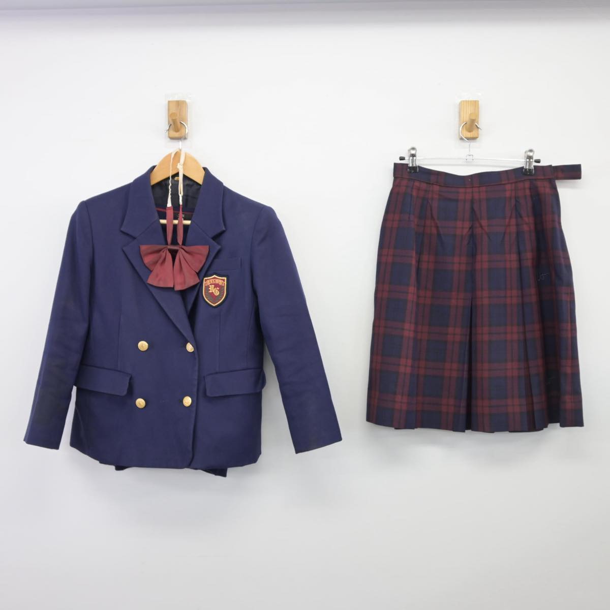 【中古】埼玉県 浦和学院高等学校 女子制服 4点（ブレザー・ニット・スカート）sf026351