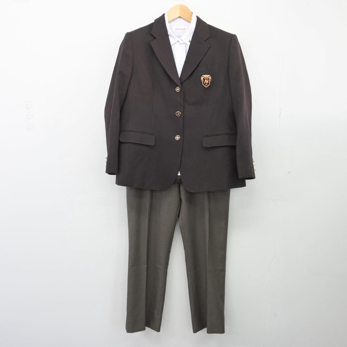 【中古】兵庫県 明石高等学校 女子制服 4点（ブレザー・シャツ・ズボン）sf026392