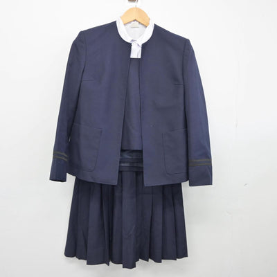 【中古】神奈川県 西高津中学校 女子制服 4点（ブレザー・ベスト・シャツ・スカート）sf026416