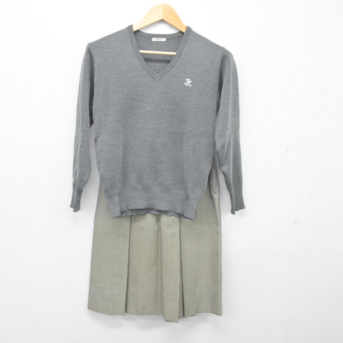 【中古】兵庫県 宝塚北高等学校 女子制服 4点（ブレザー・ニット・スカート）sf026521