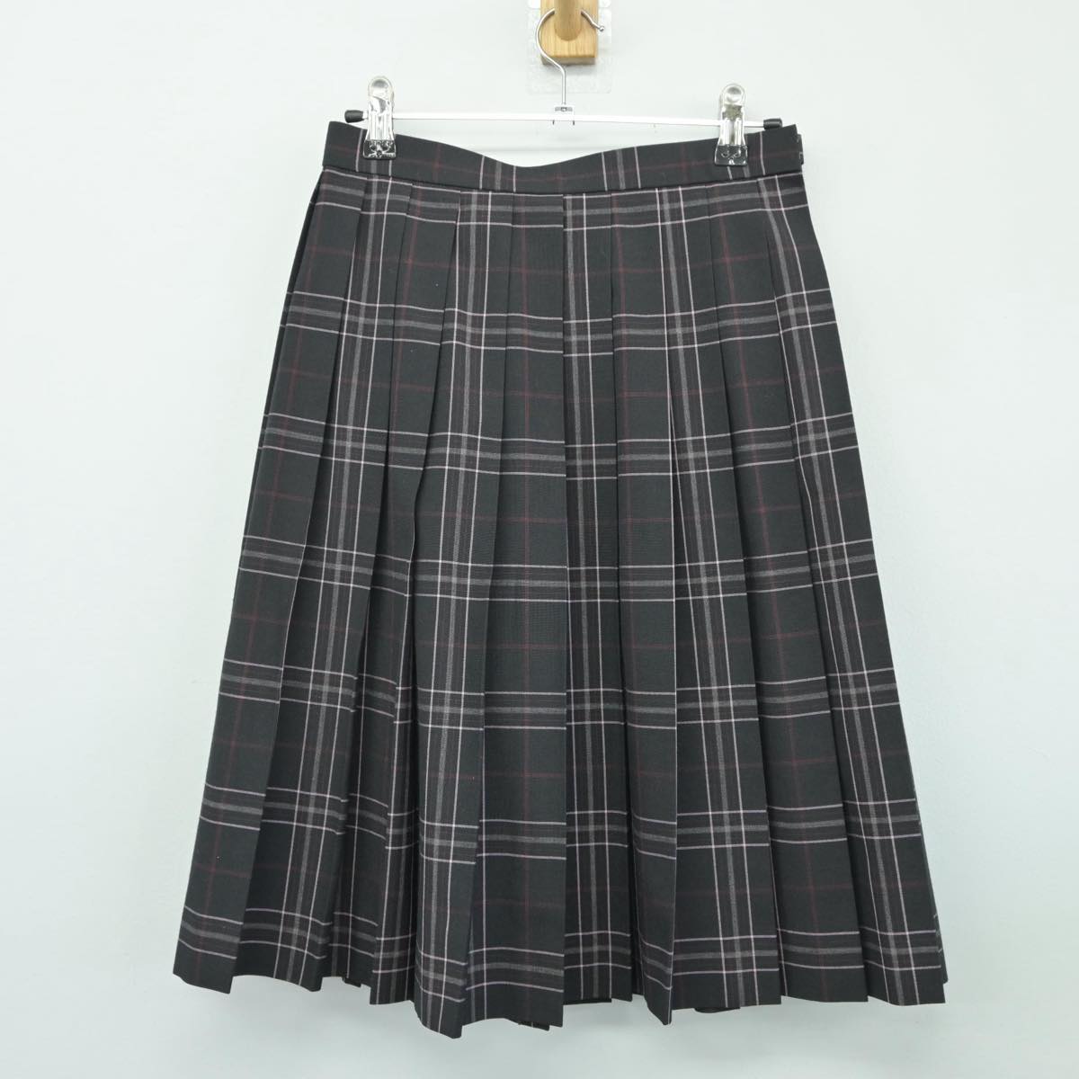 【中古】東京都 小金井市立南中学校 女子制服 2点（シャツ・スカート）sf026579