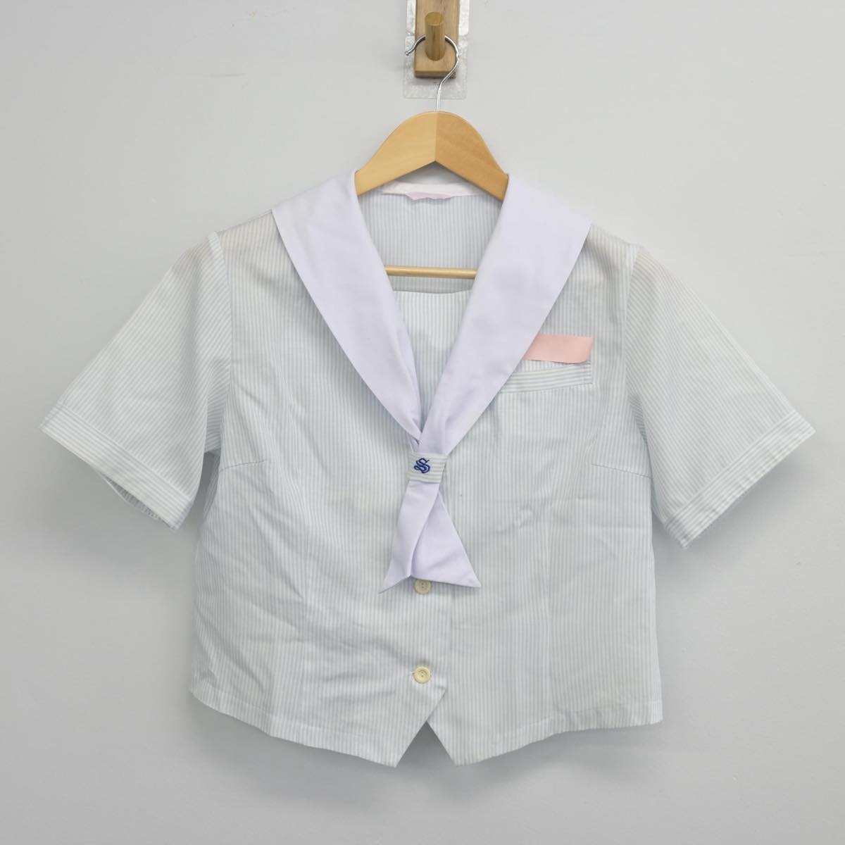 【中古】長崎県 真城中学校 女子制服 2点（シャツ）sf026624