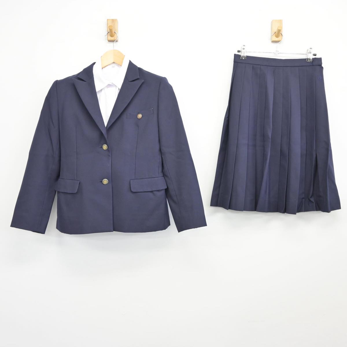 【中古】埼玉県 大宮高等学校 女子制服 4点（ブレザー・シャツ・スカート）sf026663