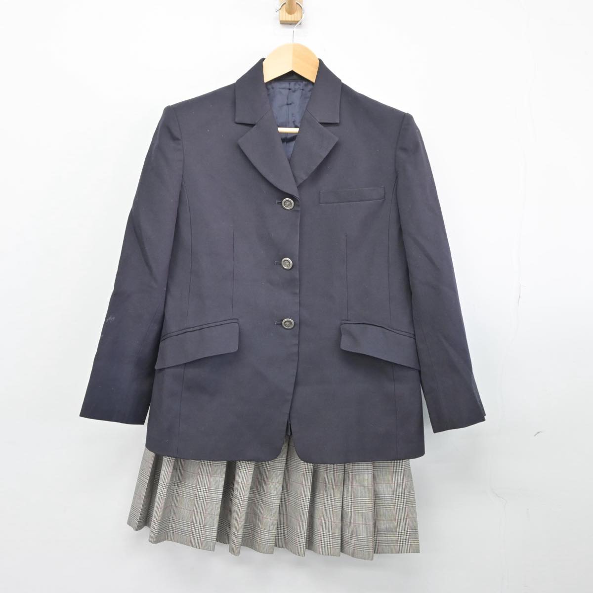 【中古】埼玉県 淑徳与野高等学校 女子制服 3点（ブレザー・ニット・スカート）sf026753