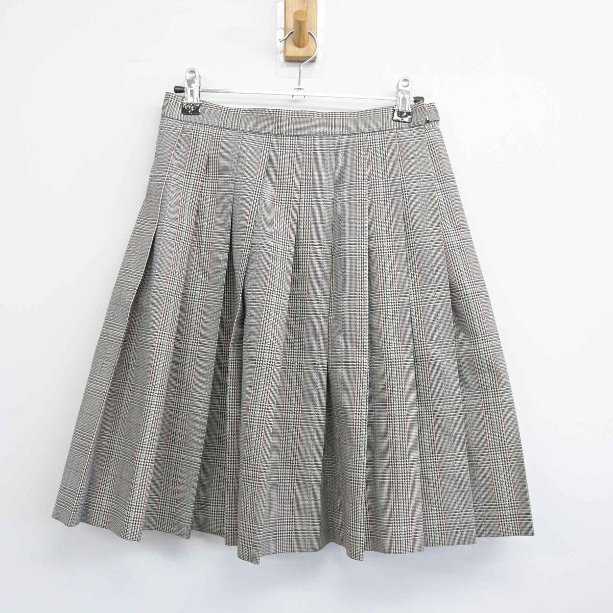 【中古】埼玉県 淑徳与野高等学校 女子制服 3点（ブレザー・ニット・スカート）sf026753