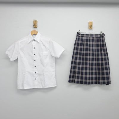 【中古】東京都 順天高等学校 女子制服 2点（シャツ・スカート）sf026819