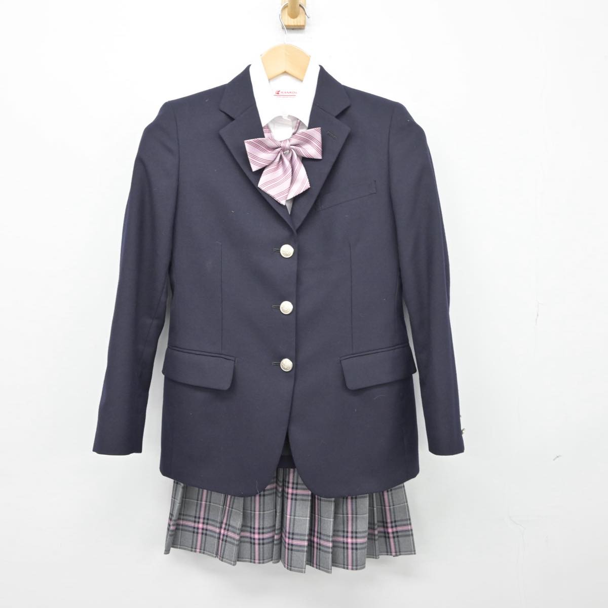 【中古】静岡県 クラーク記念国際高等学校 女子制服 4点（ブレザー・シャツ・スカート）sf026825