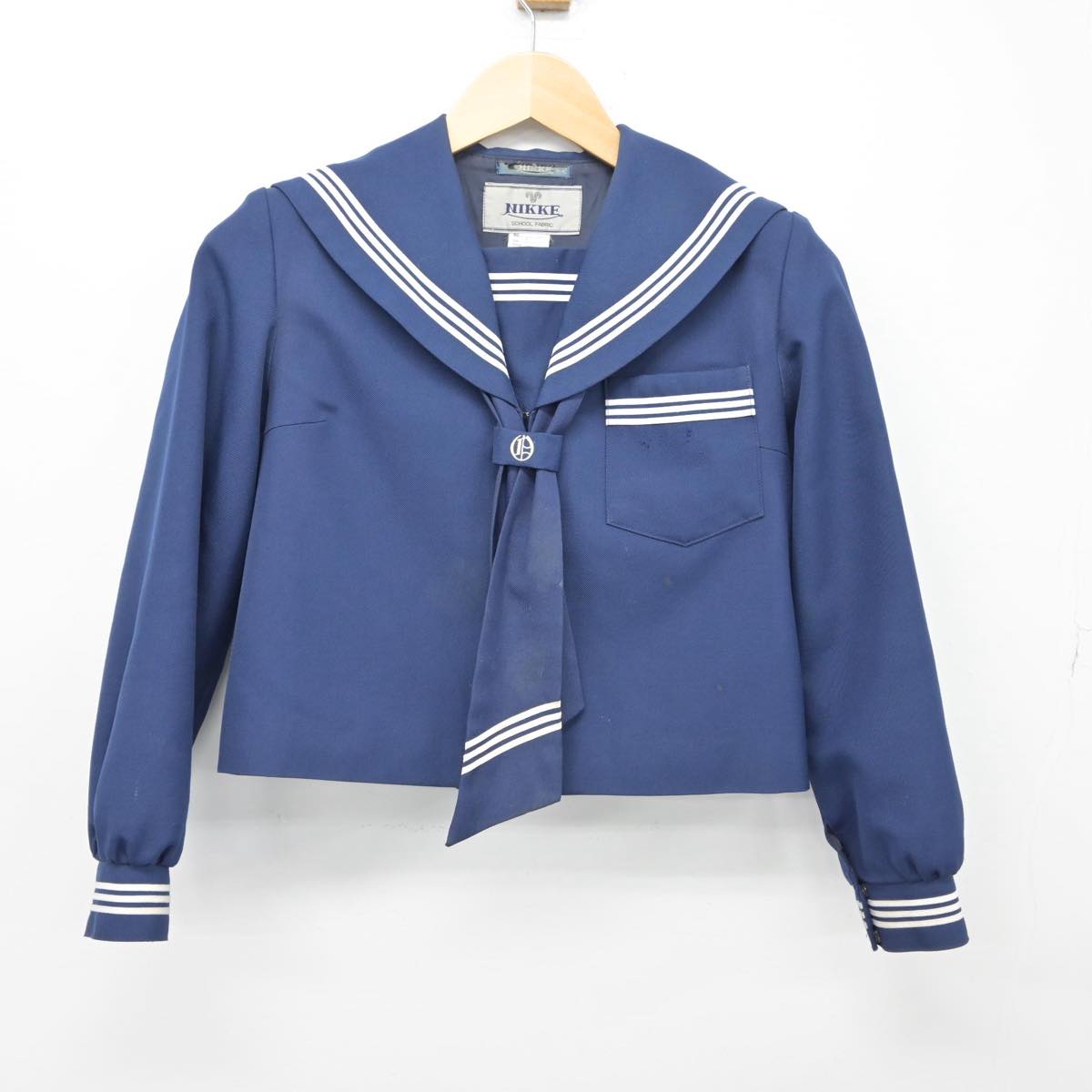 【中古】兵庫県 大津中学校 女子制服 2点（セーラー服）sf026848