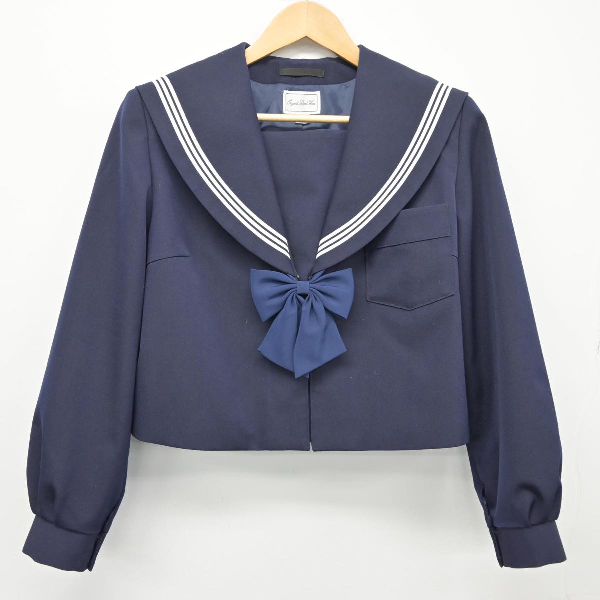 【中古】佐賀県 基山中学校 女子制服 3点（セーラー服・スカート）sf026873