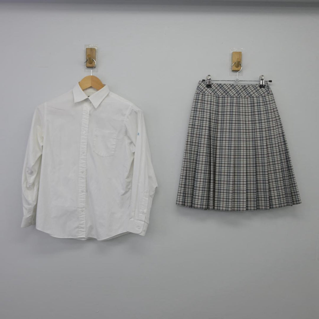 【中古】千葉県 芝浦工業大学柏中学高等学校 女子制服 3点（シャツ・ニットベスト・スカート）sf026908