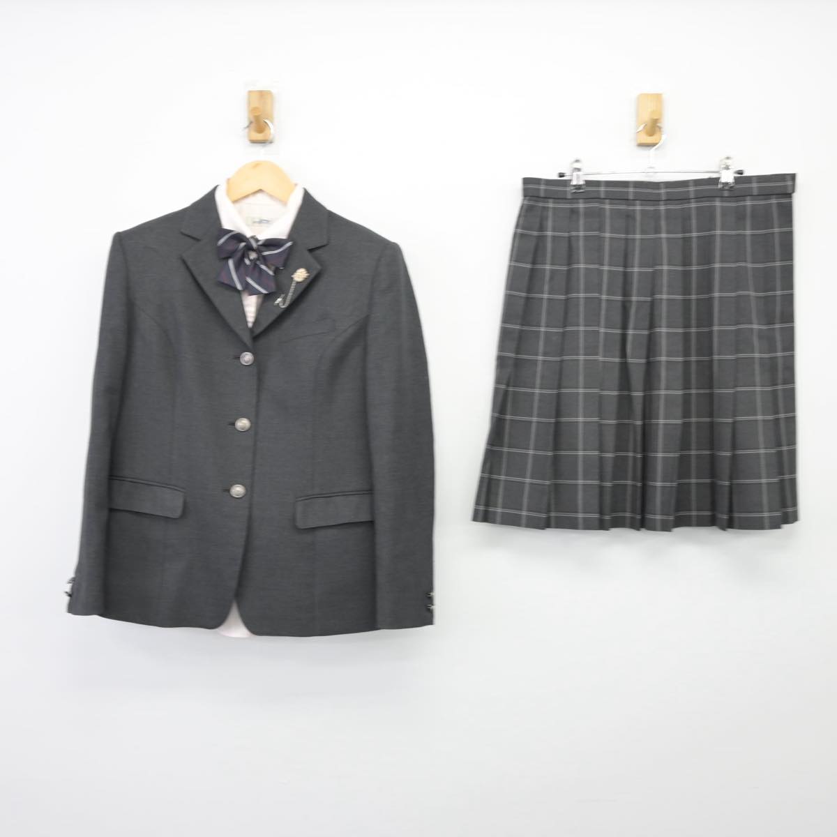 【中古】茨城県 大成女子高等学校 女子制服 5点（ブレザー・シャツ・スカート）sf026921