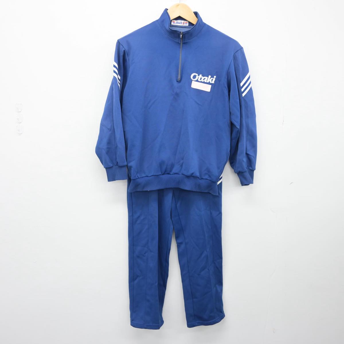 【中古】千葉県 御滝中学校 女子制服 2点（ジャージ 上・ジャージ 下）sf026951