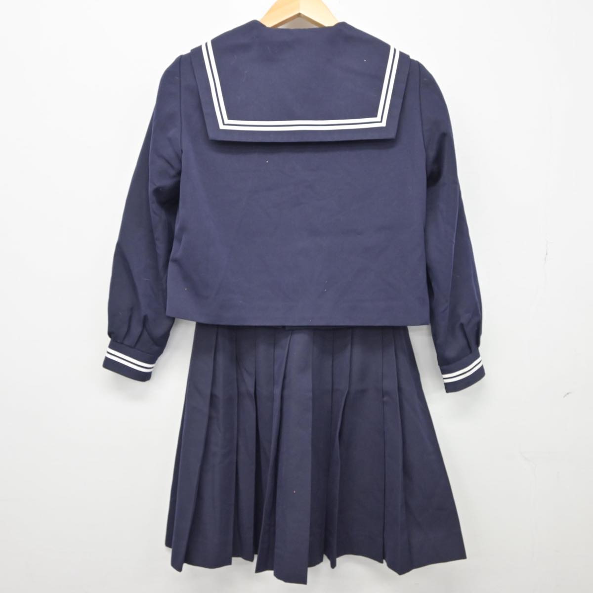 【中古】宮崎県 姫城中学校 女子制服 3点（セーラー服・スカート）sf026955