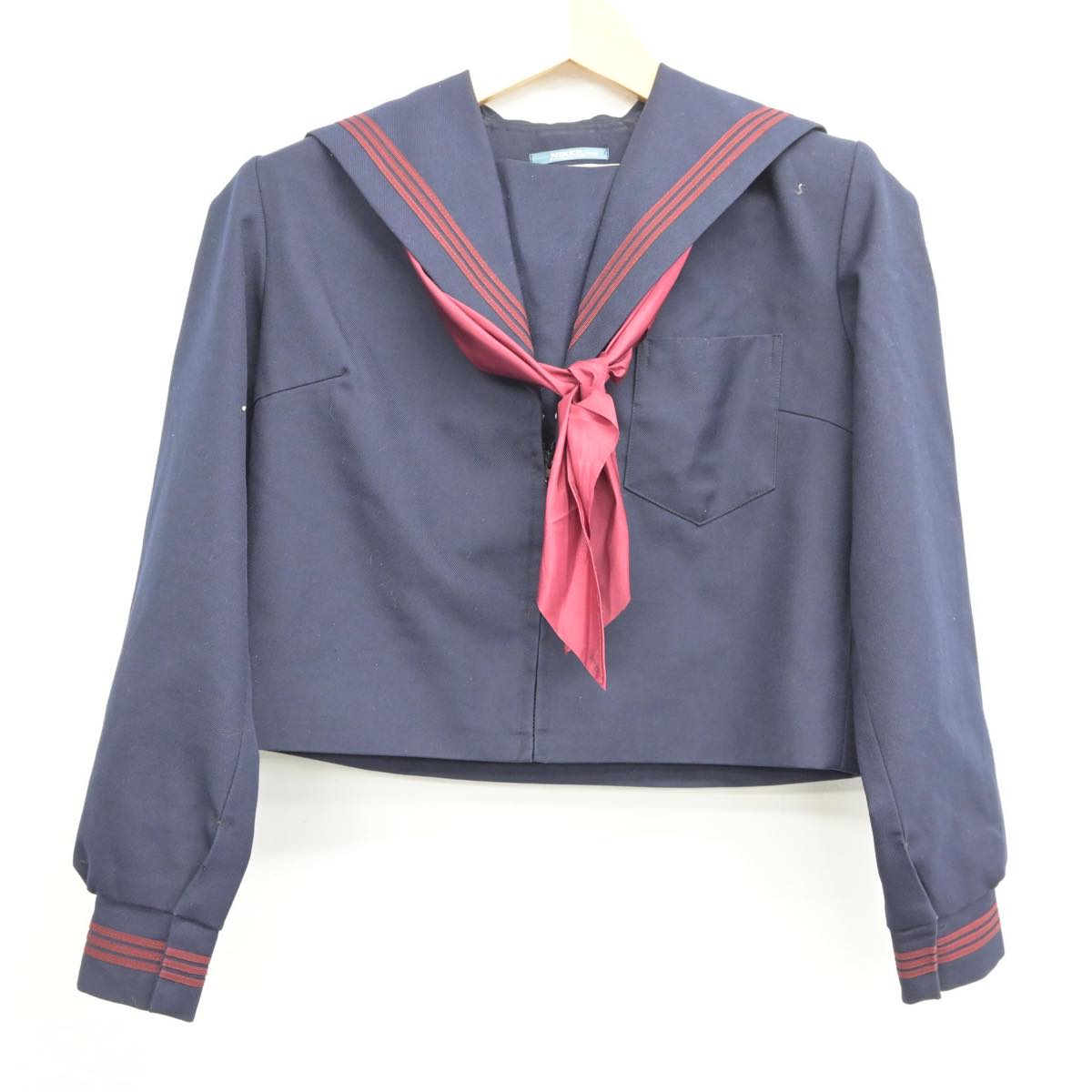 【中古】三重県 赤目中学校 女子制服 3点（セーラー服・スカート）sf026961