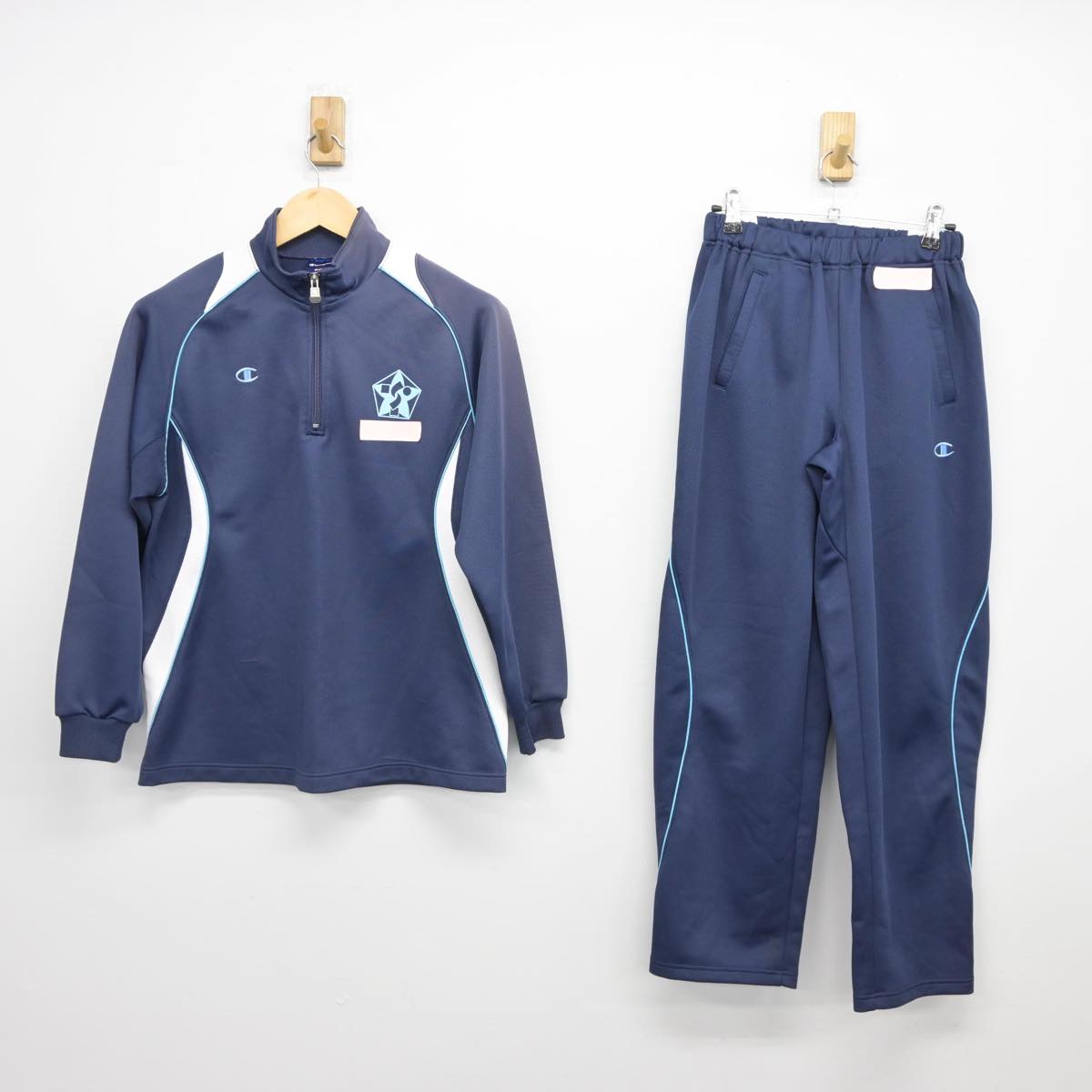 【中古】徳島県 徳島科学技術高校 女子制服 2点（ジャージ 上・ジャージ 下）sf027002